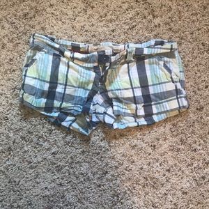 Plaid hollister shorts